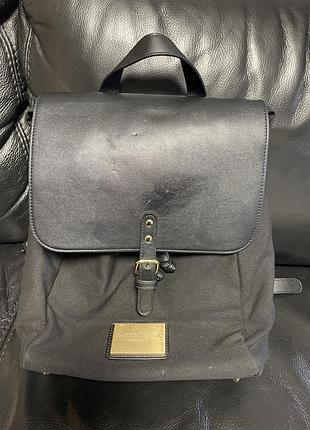 Стильний шведський рюкзак gaston luga clässy (black/gold)