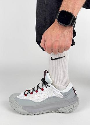 Nike acg mountain fly 2 low white grey 4
