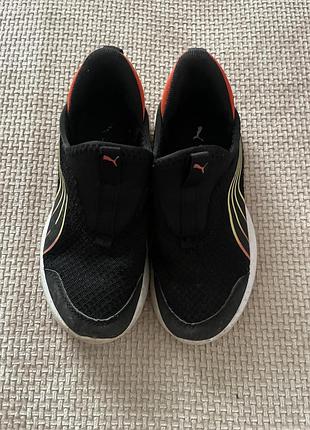 Кросівки дитячі puma чорні з помаранчевими та білими елементами