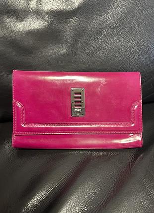 Оригінальний шкіряний клатч-гаманець mulberry maggie large patent wallet / clutch (fuchsia)