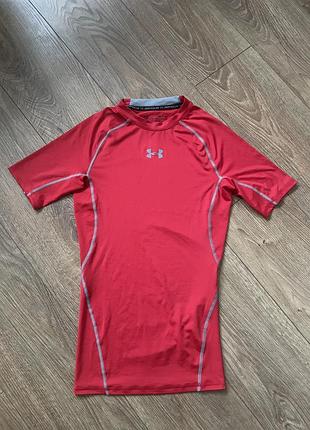 Спортивна футболка under armour