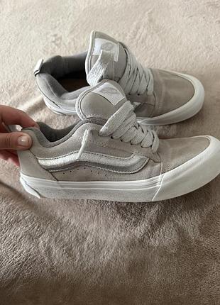 Кросівки vans сірі замшеві