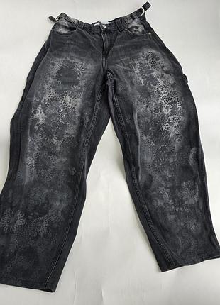 Джинси жіночі bershka super baggy чорні