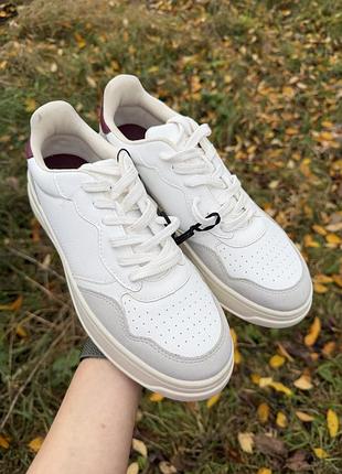 Кеди білі pull&bear