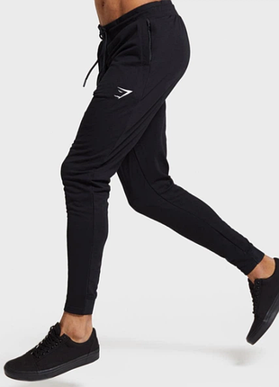 Мужские спортивные штаны  gymshark
