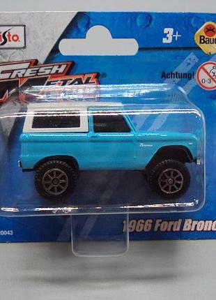 Машинка модель автомобиль maisto голубой форд бронко 1966 ford bronco No19077с