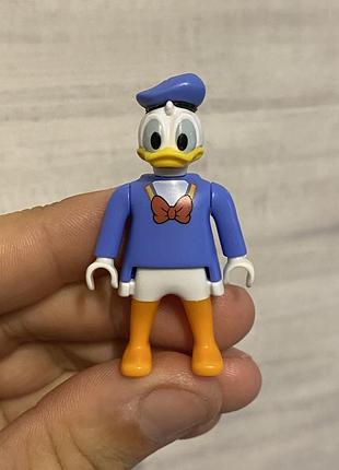 Іграшка дональд дак kinder surprise playmobil