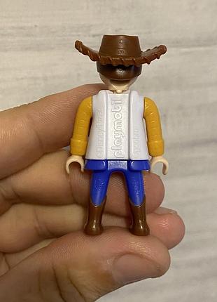 Іграшка шериф вуді kinder surprise playmobil 2