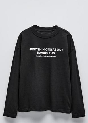 T-shirt with slogan zara чорного кольору розмір 130 для хлопчика