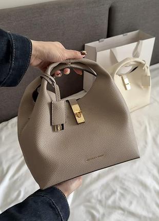 Сумка для жінок charles&keith