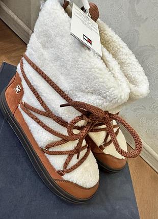 Чоботи жіночі tommy hilfiger зимові білі з коричневим, розмір 37,5