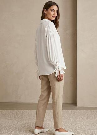 Жіноча біла блузка бренда zara basic