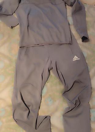 Спортивний костюм для хлопця adidas сірий