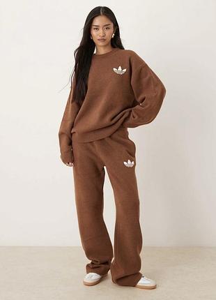 Трендовий теплий костюм adidas оригінал