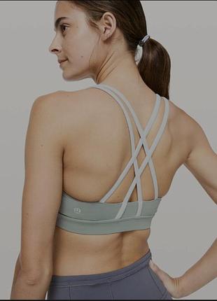 Lululemon energy bra — популярний спортивний бюстгальтер від відомого канадського бренду lululemon.