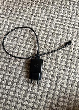 Зарядний пристрій з кабелем micro-usb