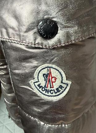 Шикарный пуховик moncler 6