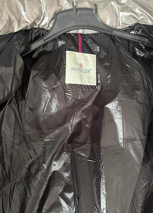 Шикарный пуховик moncler 5
