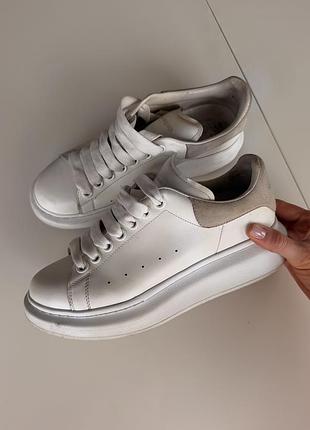 Кросівки жіночі alexander mcqueen білі
