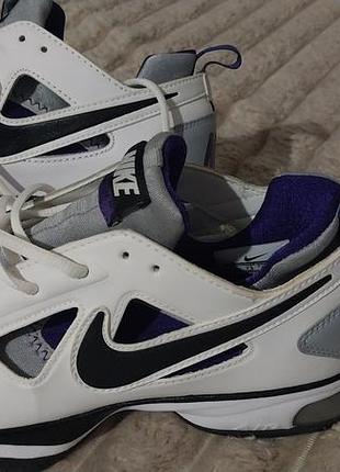 Кросівки чоловічі nike шкіряні білі з чорним