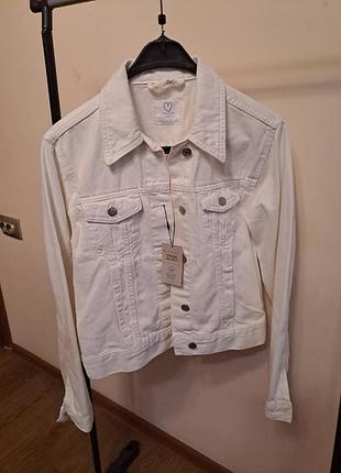 Жіноча джинсова куртка primark біла