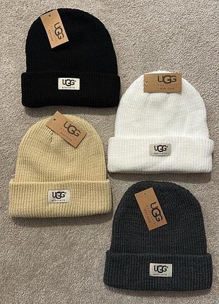 Шапка  ugg в'язана