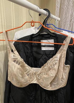 Жіночій бежевий мережевний бюстгальтер m&s розмір 85е