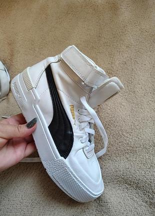 Кросівки puma білі з чорним