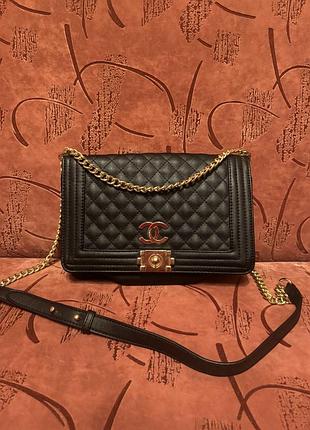 Жіноча сумка chanel чорна стьобана