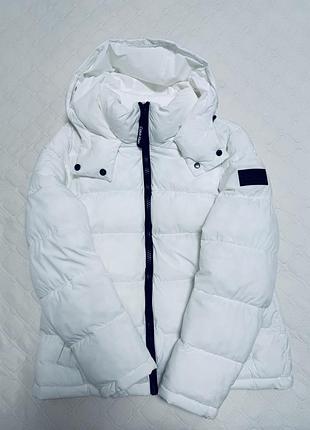 Куртка жіноча calvin klein біла