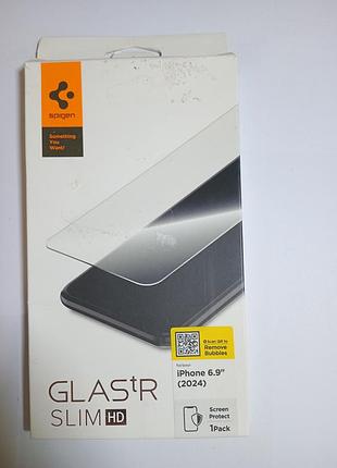 Защитное стекло на iphone 16 pro max