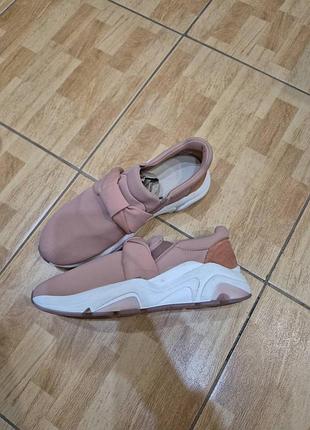Фирменные кроссовки оригинал 3