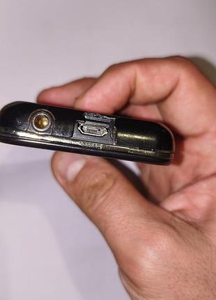 Мобільний телефон samsung s5250 2
