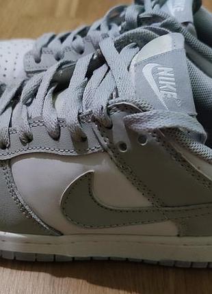 Кросівки nike сірі 37,5 розмір, натуральна шкіра