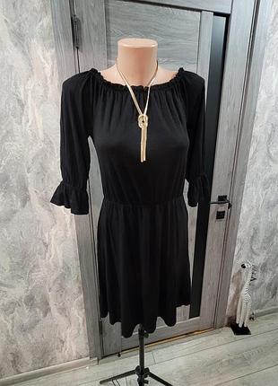 Коротка жіноча сукня gina tricot чорна з відкритими плечима