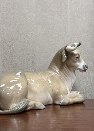 Фарфоровая статуэтка lladro «бык». 6