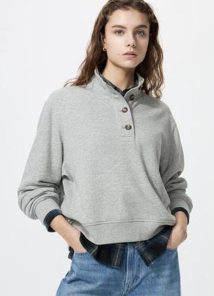 Пуловер жіночий uniqlo сірий
