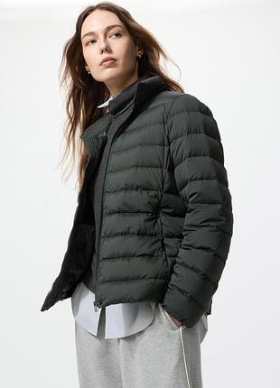 Жіночий легкий мікропуховик демісезон uniqlo