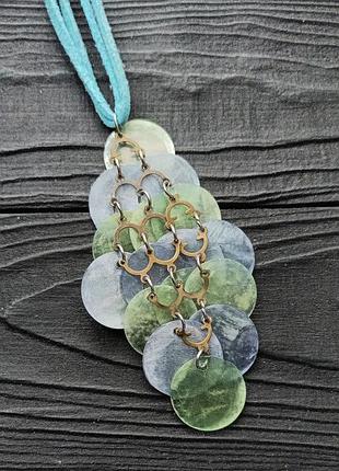 Ожерелье с каскадным кулоном green shell 2