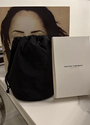 Оригінальна брендова косметичка-мішок narciso rodriguez parfums