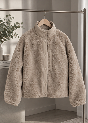 Флисовая куртка uniqlo с воротником-стойкой р. м