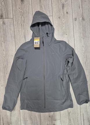 Мужская оригинальная куртка-ветровка nike repel unlimited water-repellent,s размер