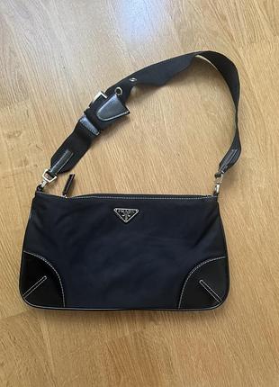 Сумки для жінок prada чорна нейлонова