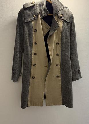 Жіноче пальто під burberry вовняне сіро-бежеве