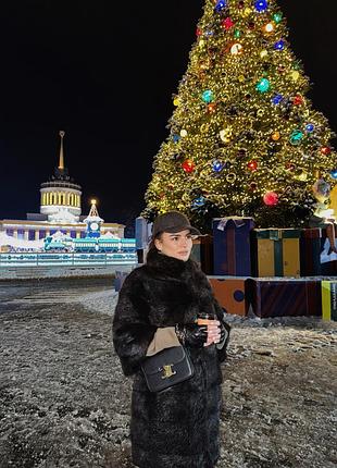 Натуральна шуба з хутра ондатри