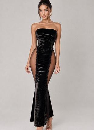 Розпродаж сукня prettylittlething велюрова з сітчастими вставками