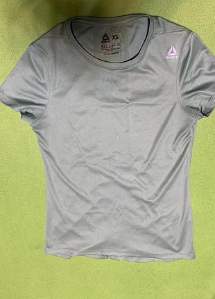 Футболка жіноча reebok оливкова, розмір 44