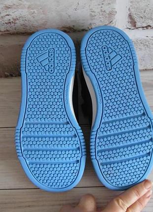 Крутые кроссовки adidas tensaur hook 9