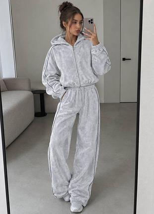 Костюм спортивний