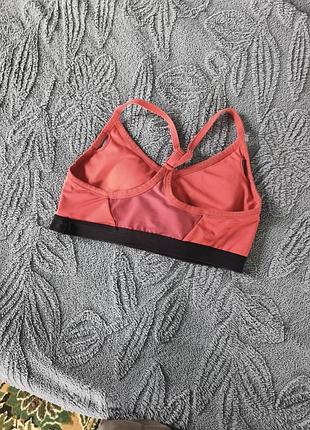Спортивный топ nike 2